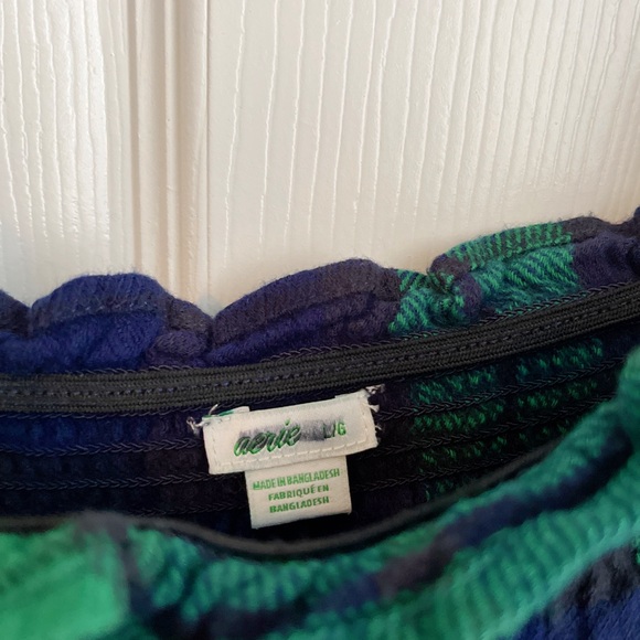 Aerie Romper/ Short with pockets - Picture 5 of 5